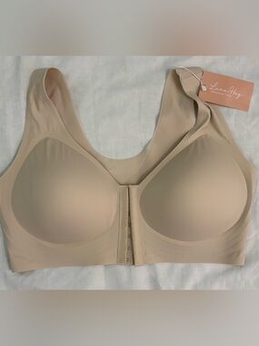 BRAND NEW! Luna Hug Seamless Front-Closure Nude Comfort Bra 2XL